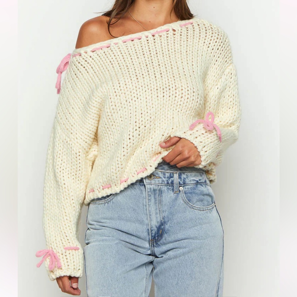 Bea cream sweater